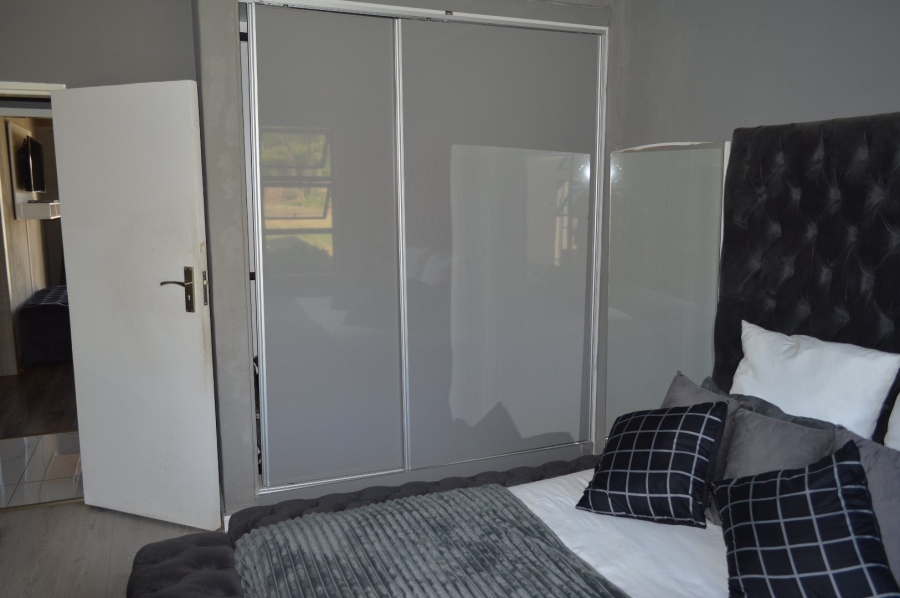 4 Bedroom Property for Sale in Wilkoppies North West